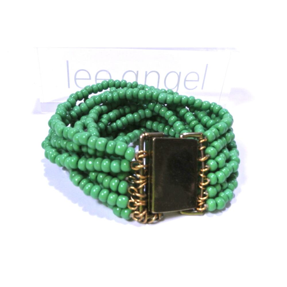 Neiman Marcus Lee Angel Womens Green Sead Bead Layer Clasp Bracelet NWT 298